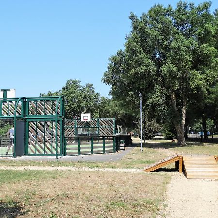 Camping Sunissim L'Airial By Locatour Hotel Soustons Exterior photo