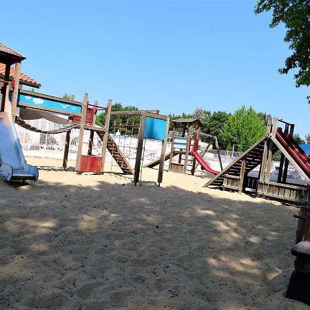 Camping Sunissim L'Airial By Locatour Hotel Soustons Exterior photo